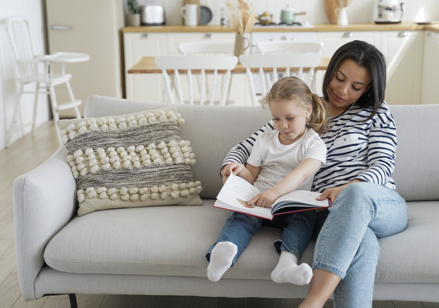 Here’s Why Reading To Your Kids is Important